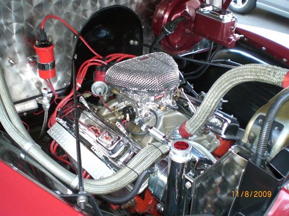 Chevy_Engine_1